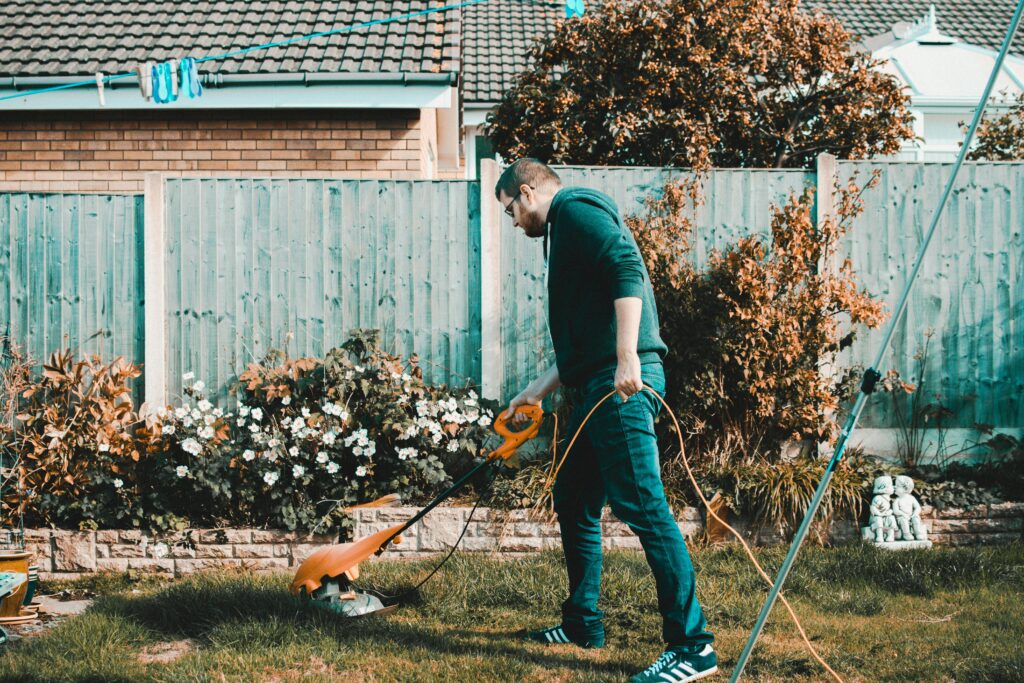 Outdoor Makeover: 6 Simple Ways to Prepare Your Yard for Spring