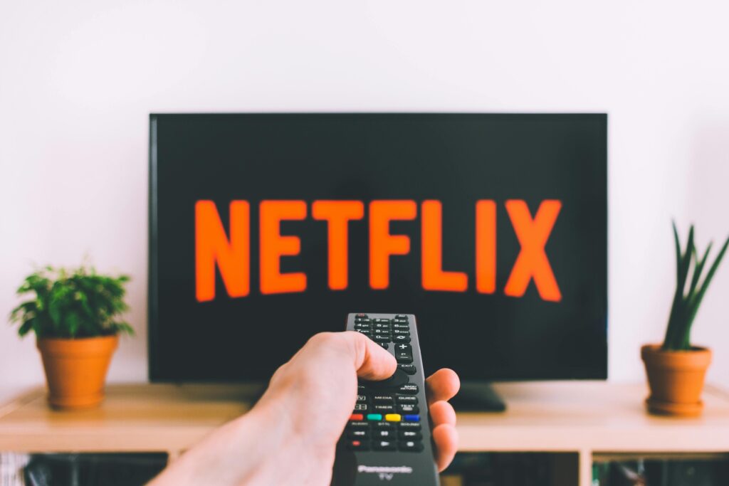 Stop Living in Chaos! 12 Easy Ways to Organize Your Home Fast