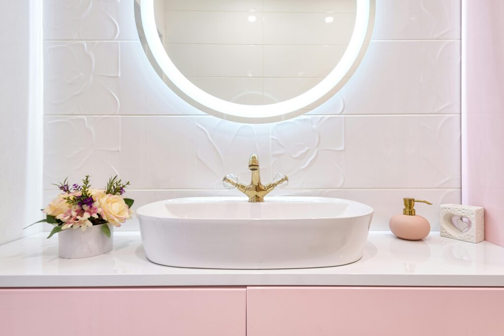 Small Bathroom Big Style