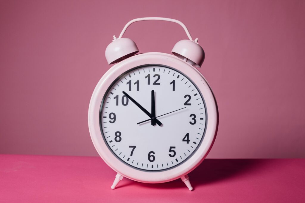 Stop Living in Chaos! 12 Easy Ways to Organize Your Home Fast