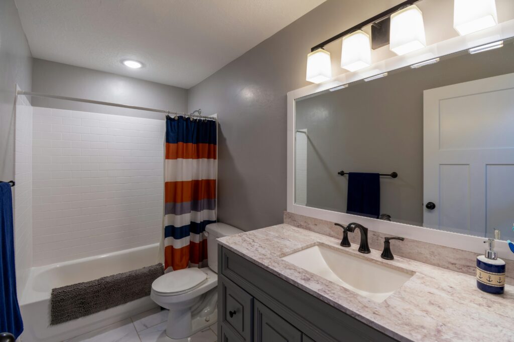 Small Bathroom Big Style
