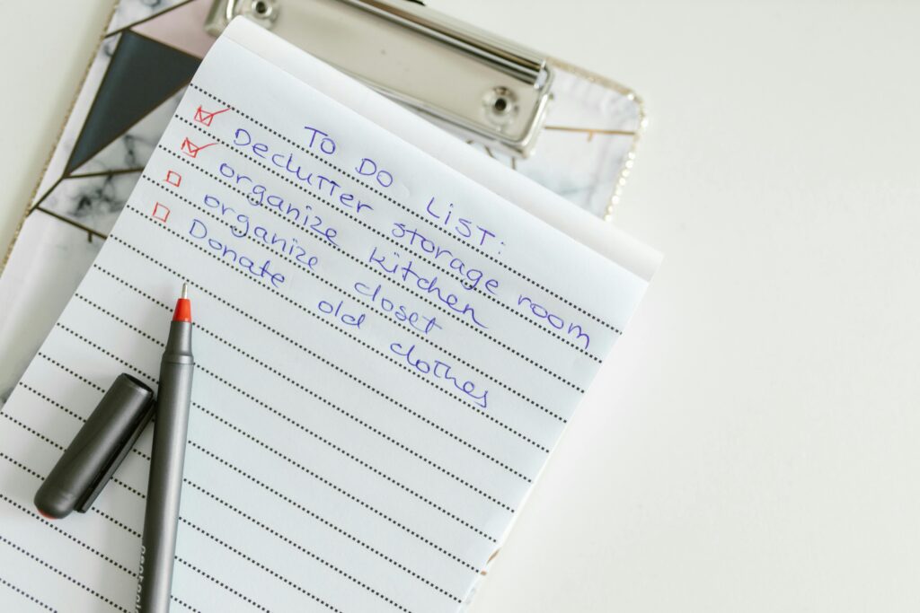 The 15-Minute Decluttering Trick Everyone Swears By