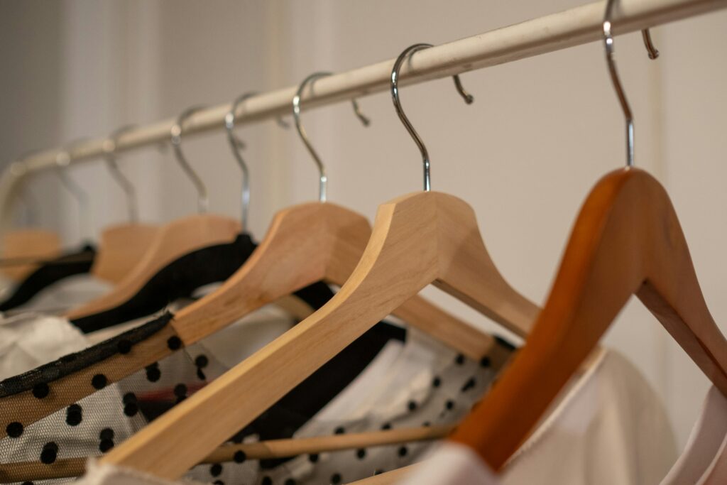 Stop Living in Chaos! 12 Easy Ways to Organize Your Home Fast