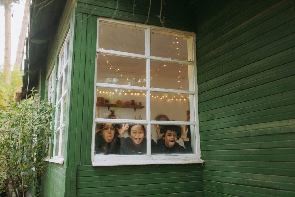  holiday-ready home? Try these easy festive decor tips