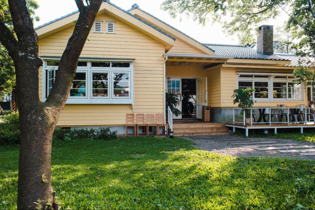 Why Your Curb Appeal Might Be Scaring Buyers (And How to Fix It!)