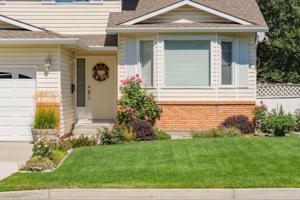 Boost your home's value with these simple curb appeal hacks