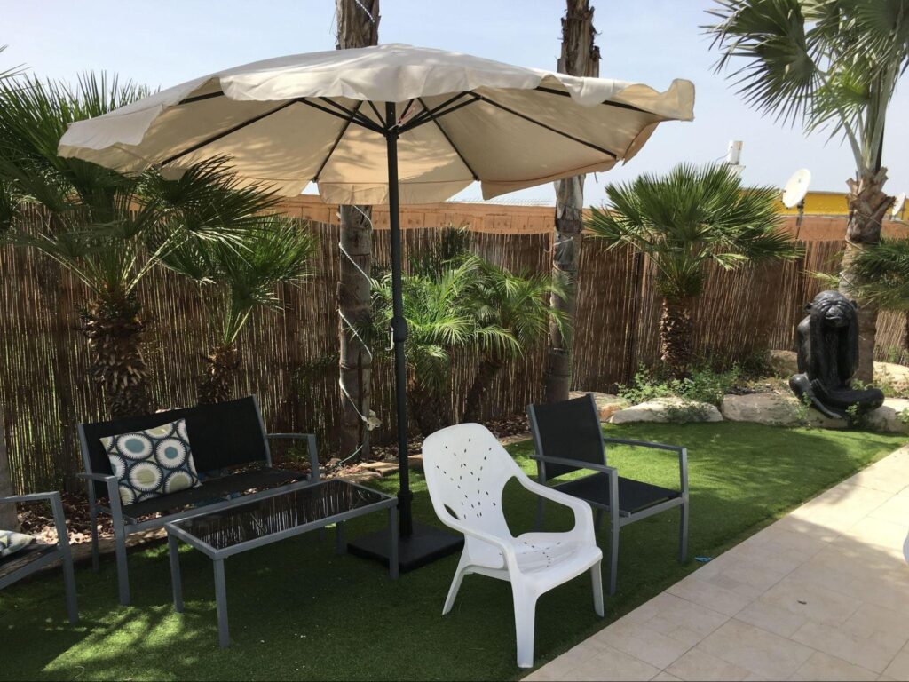 6 Easy Ways to Transform Your Backyard Into an Oasis