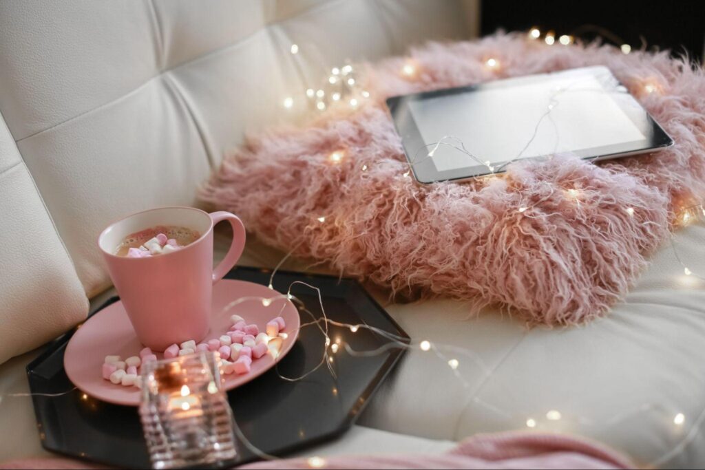 Modern Meets Cozy: How to Blend Styles Like a Pro