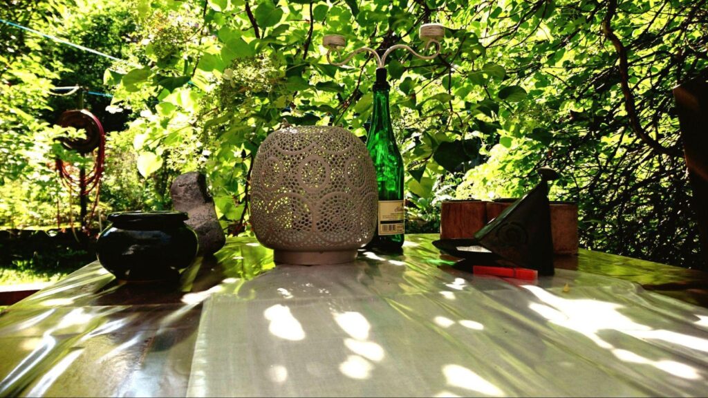 6 Easy Ways to Transform Your Backyard Into an Oasis